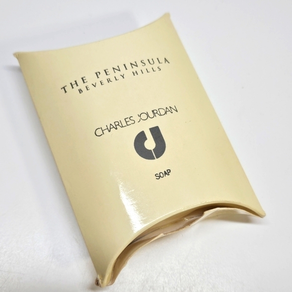 VINTAGE NEW Charles Jourdan The Peninsula Hotel Fragrance Mini Travel Soap & Box - Picture 1 of 3
